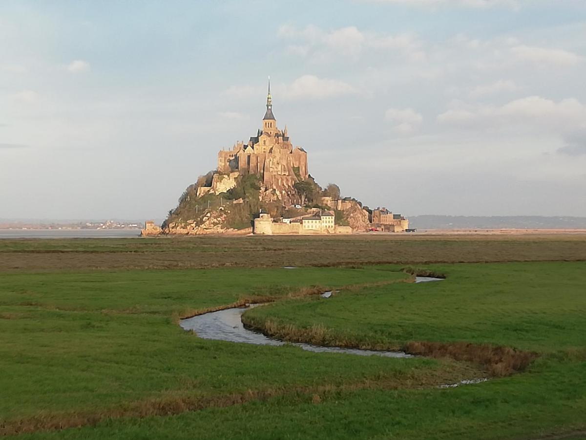 Chambres D'Hotes Les Fleurettes En Baie Du Mont Saint Michel ภายนอก รูปภาพ