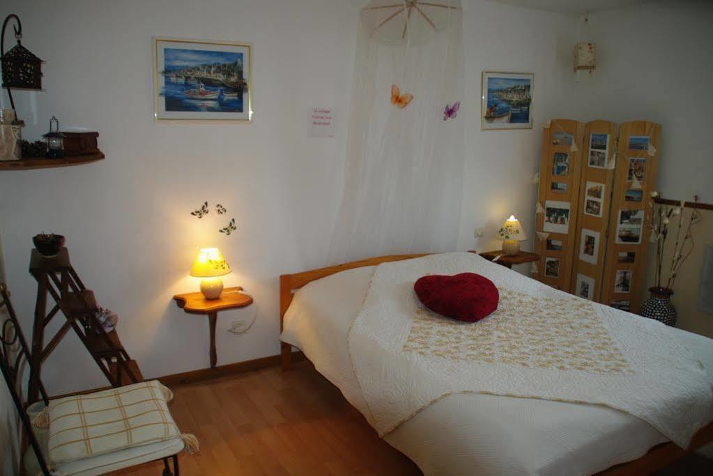 Chambres D'Hotes Les Fleurettes En Baie Du Mont Saint Michel ภายนอก รูปภาพ